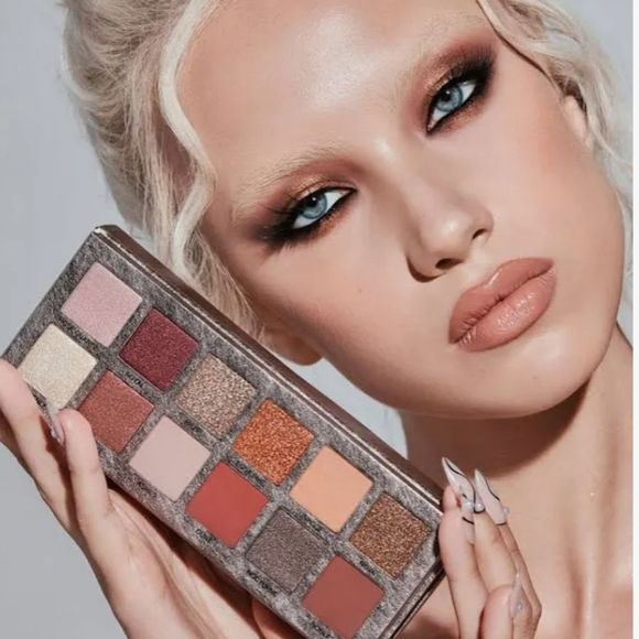 Anastasia Beverly Hills Rose Metals Palette
